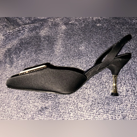 NWT Women's Slingback Heels, Rectangle Toe with Buckle, Gold Heel, Size 9 - Picture 2 of 3